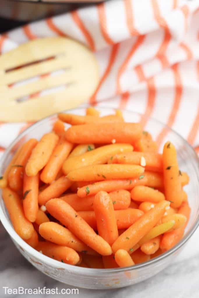 Instant Pot Garlic Glazed Carrots by TeaBreakfast.com